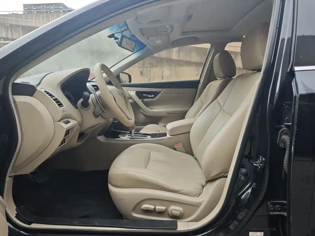 Nissan Teana 2013