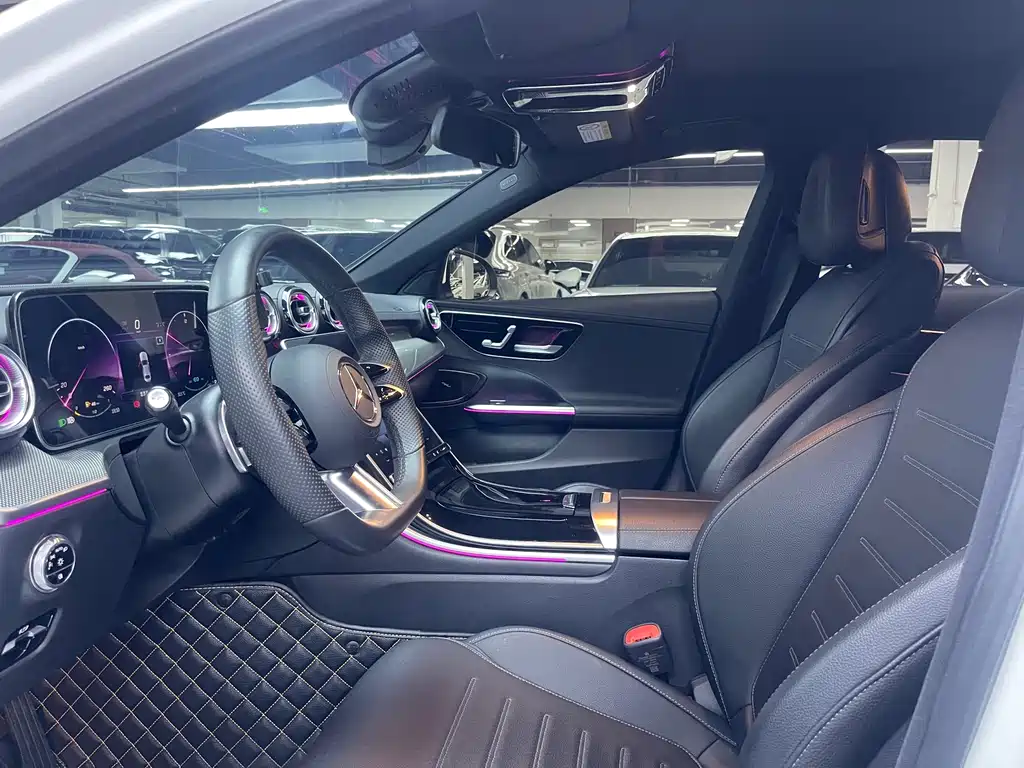 Mercedes-Benz C-Class 2023