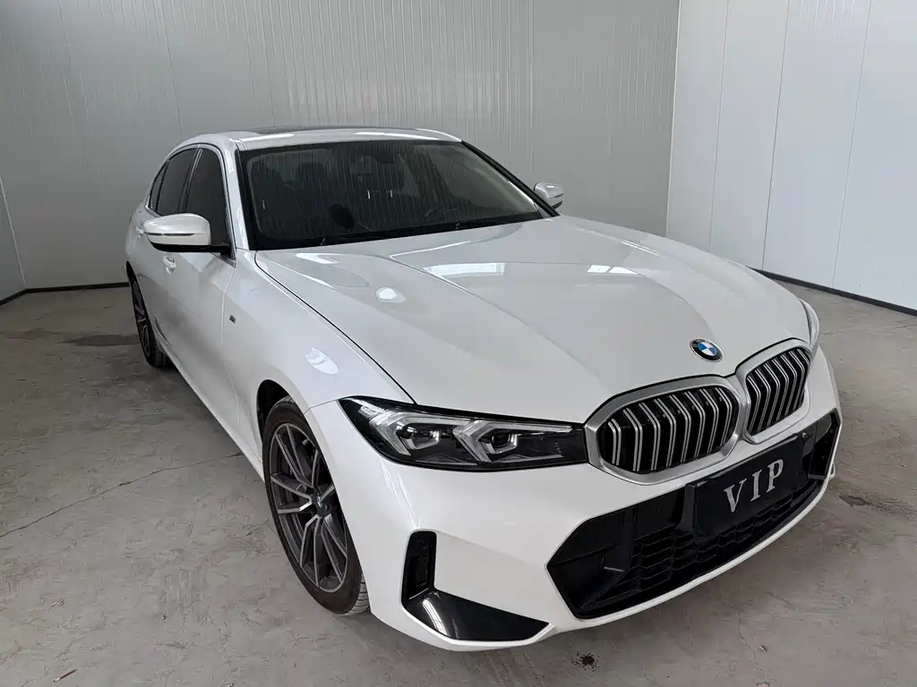 BMW 3 Series 2023