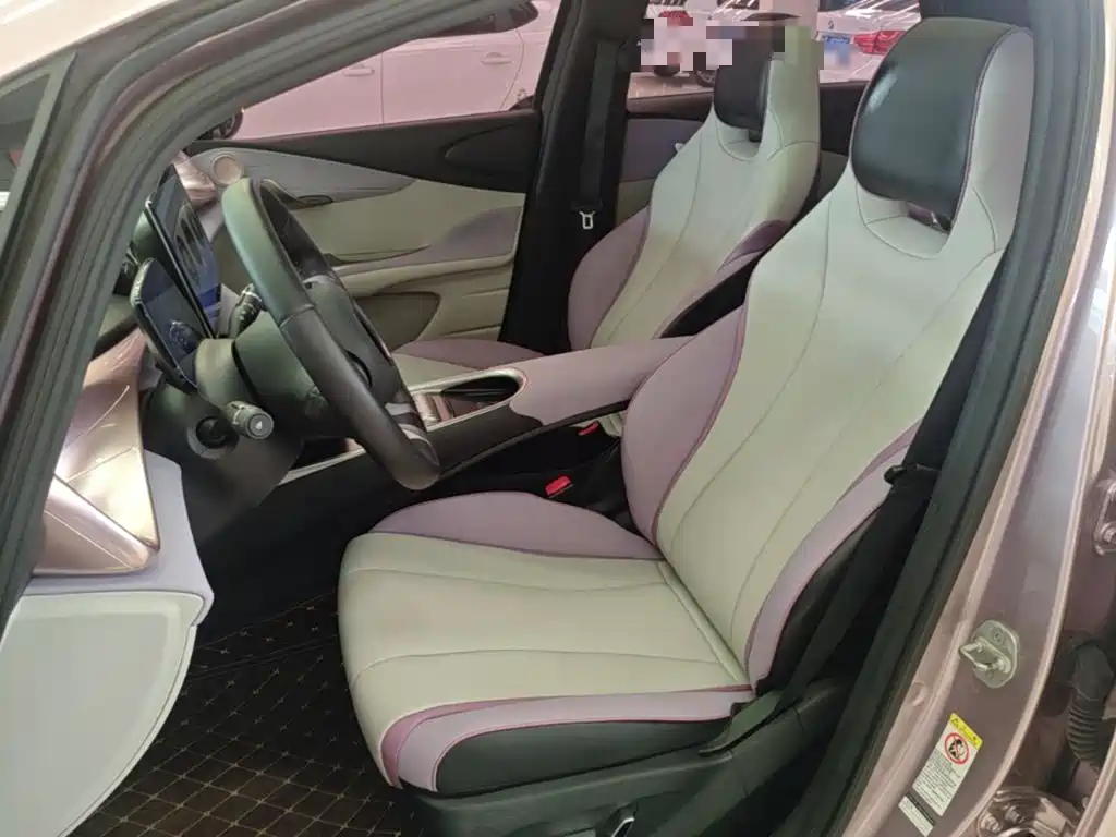 BYD Dolphin 2022 — фото 15