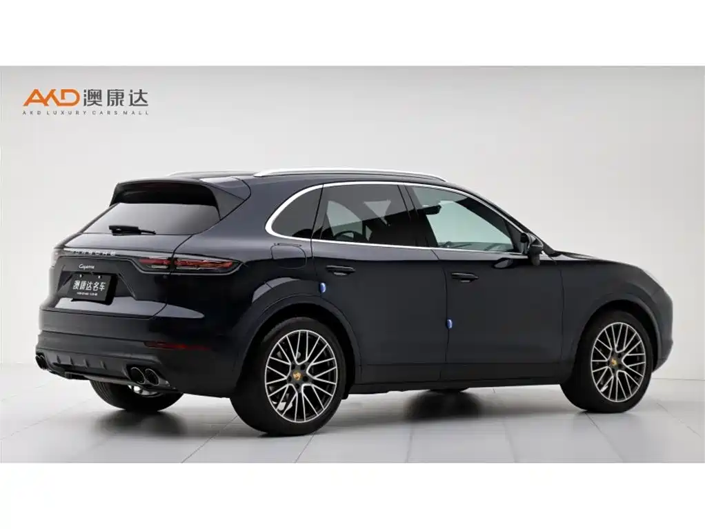 Porsche Cayenne 2021