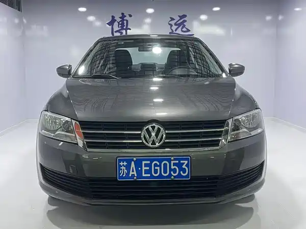 Volkswagen Lavida 2013