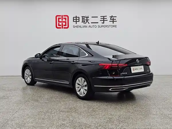 Volkswagen Passat 2021