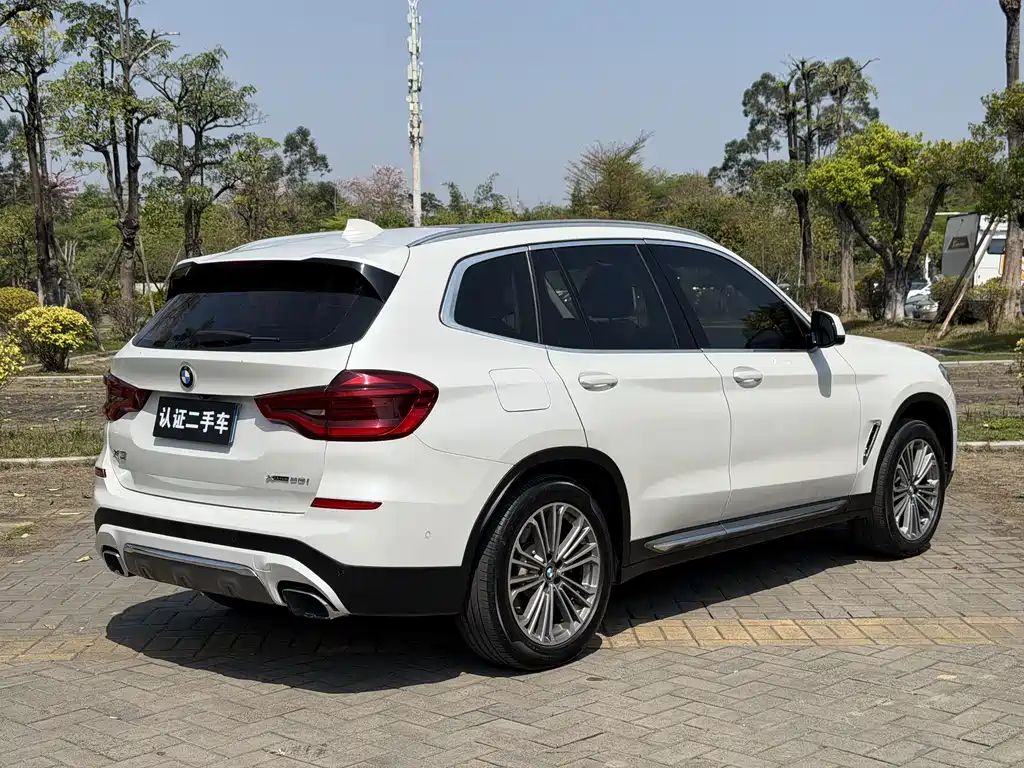 BMW X3 2019 — фото 12