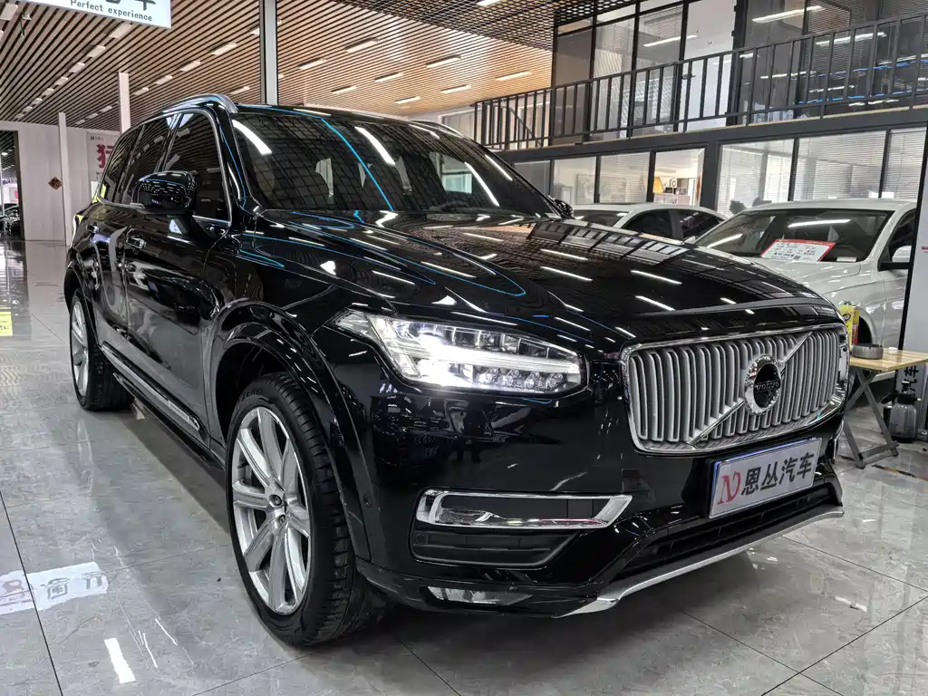 Volvo XC90 2015 — фото 3