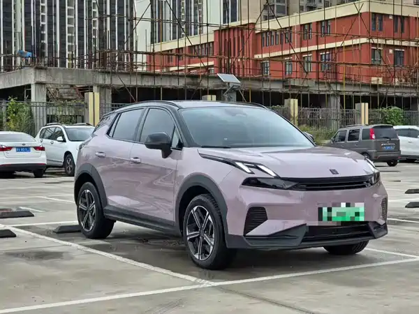 Lynk & Co 06 EM-P 2024