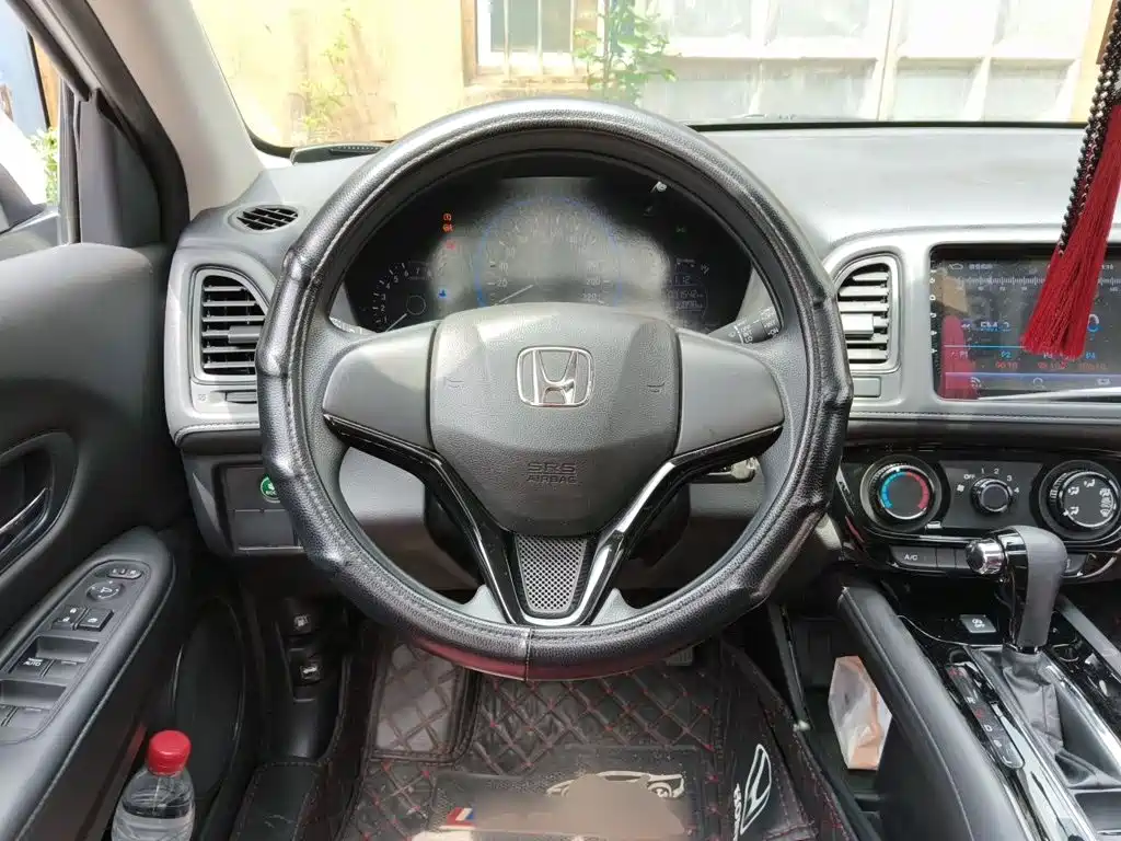 Honda Vezel 2020 — фото 6