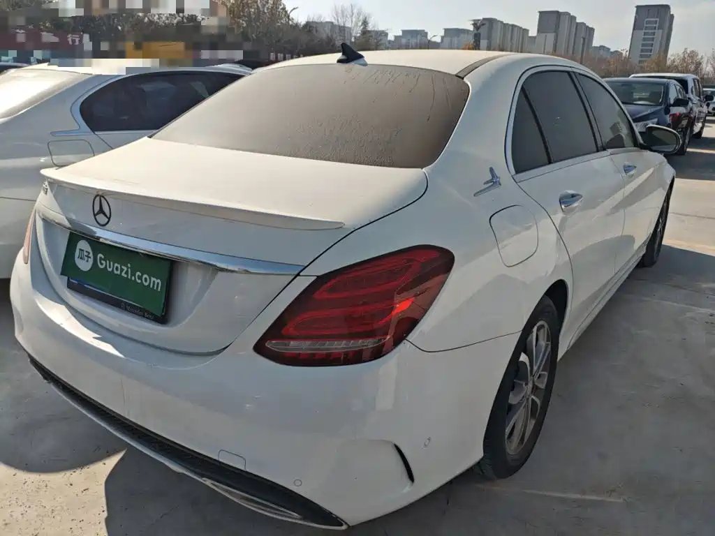 Mercedes-Benz C-Class 2015 — фото 23
