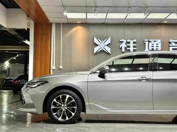 Toyota Avalon 2023