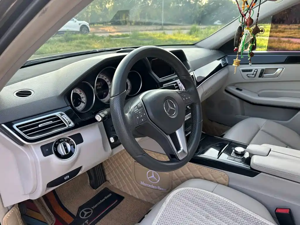 Mercedes-Benz E-Class 2014 — фото 10