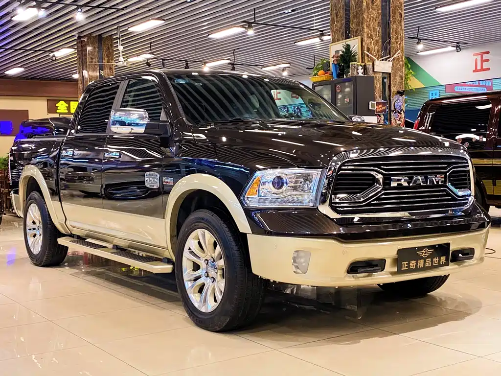 RAM Trucks 2017 — фото 1
