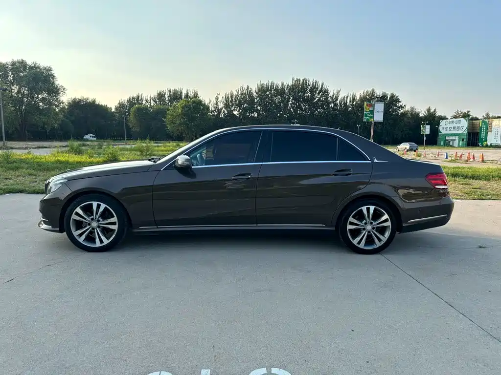 Mercedes-Benz E-Class 2014