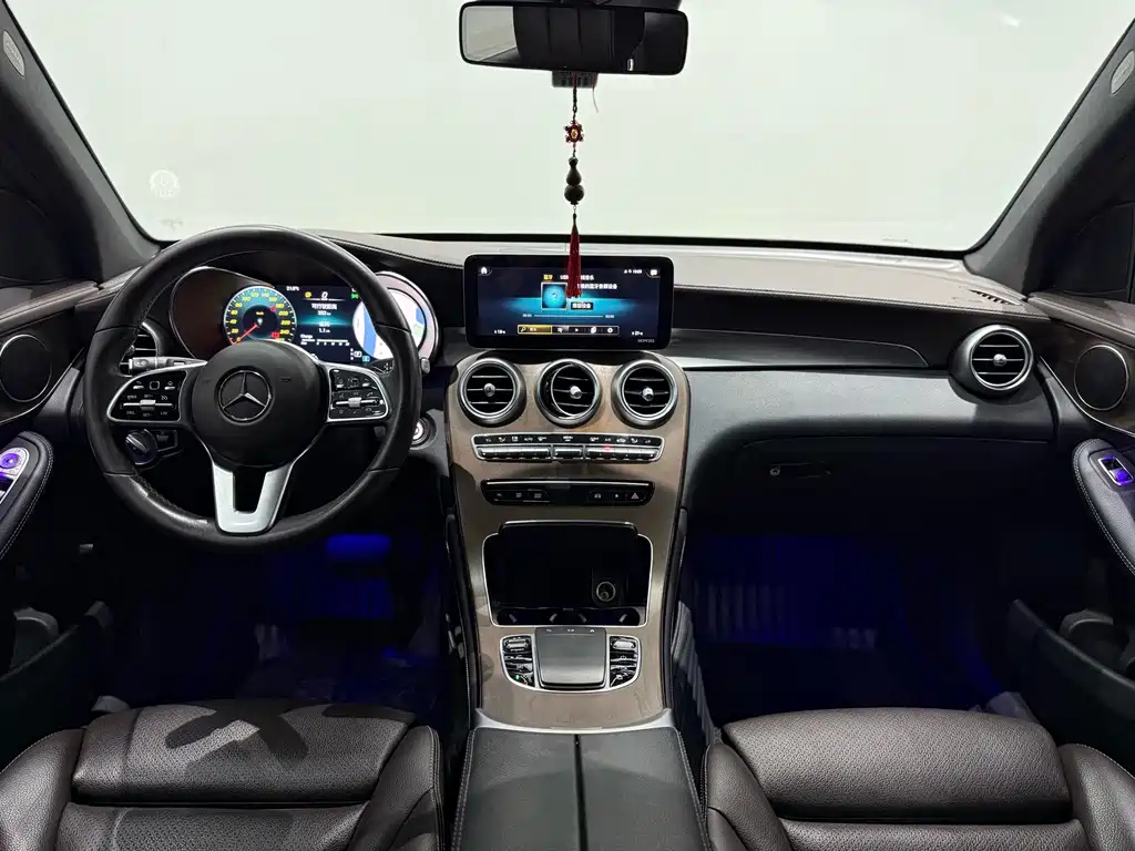 Mercedes-Benz GLC 2020