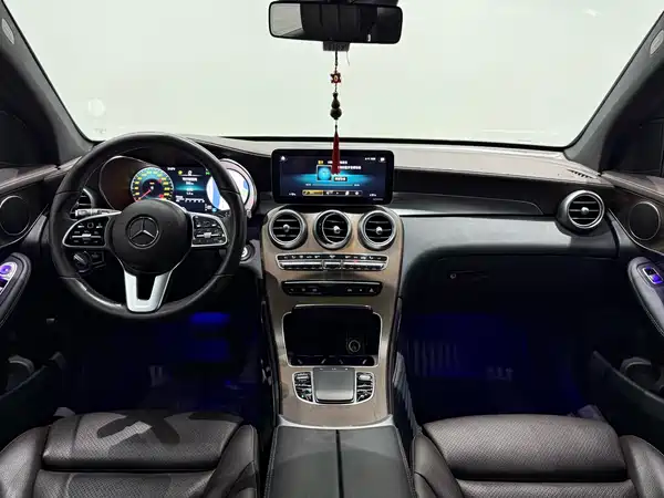 Mercedes-Benz GLC 2020