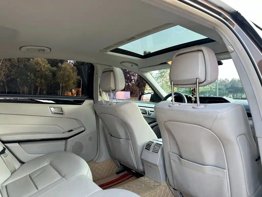 Mercedes-Benz E-Class 2014 — фото 15
