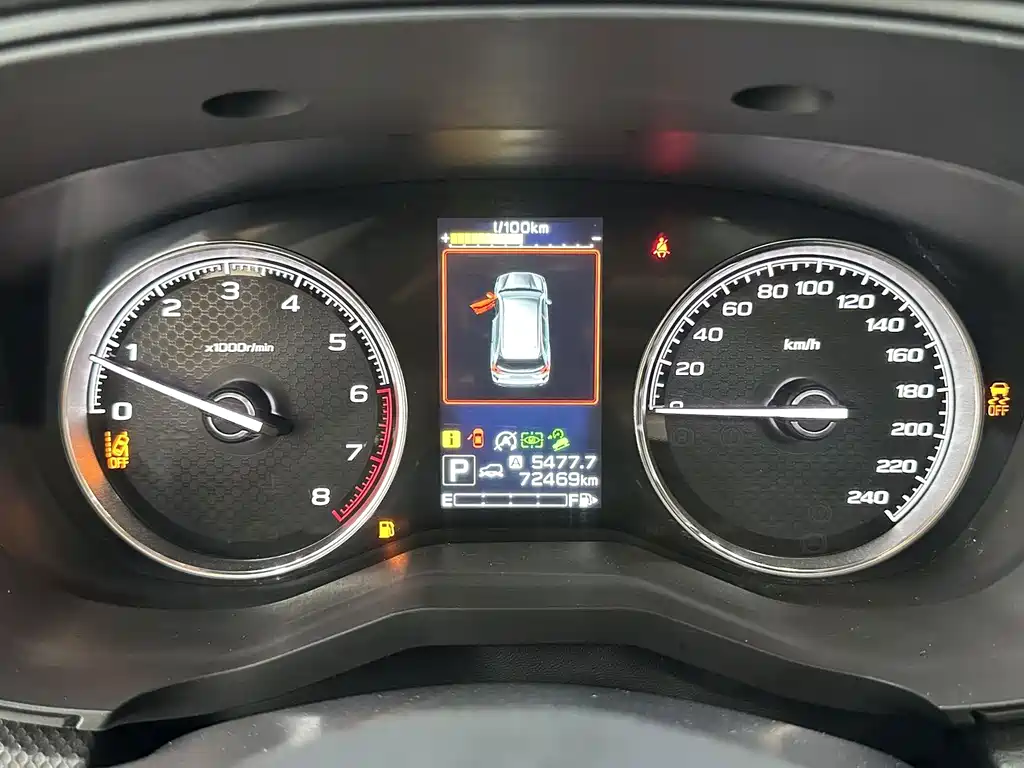 Subaru Forester 2023 — фото 13