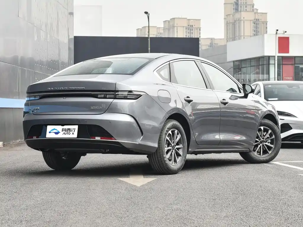 BYD Destroyer 05 2025 — фото 11