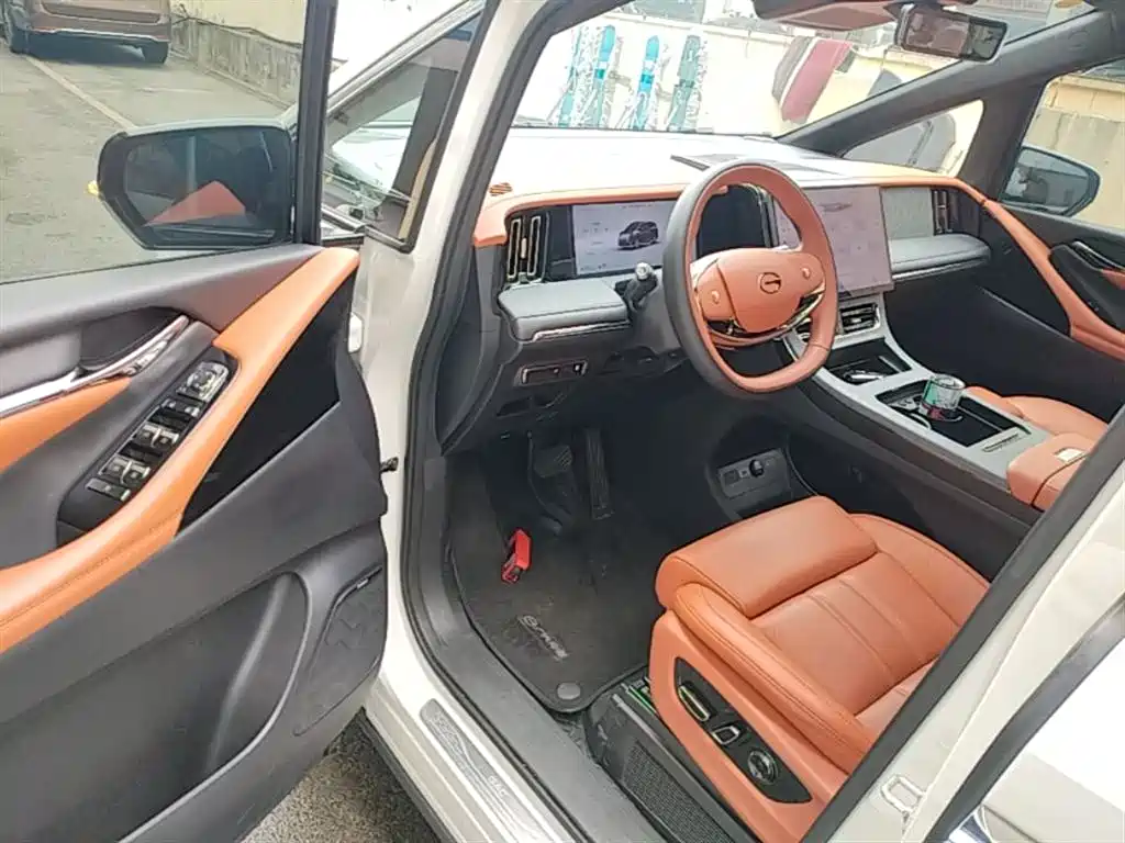 GAC Motor Xiangwang M8 2025 — фото 16