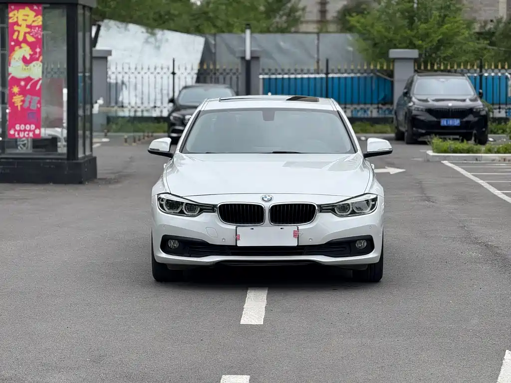 BMW 3 Series 2016