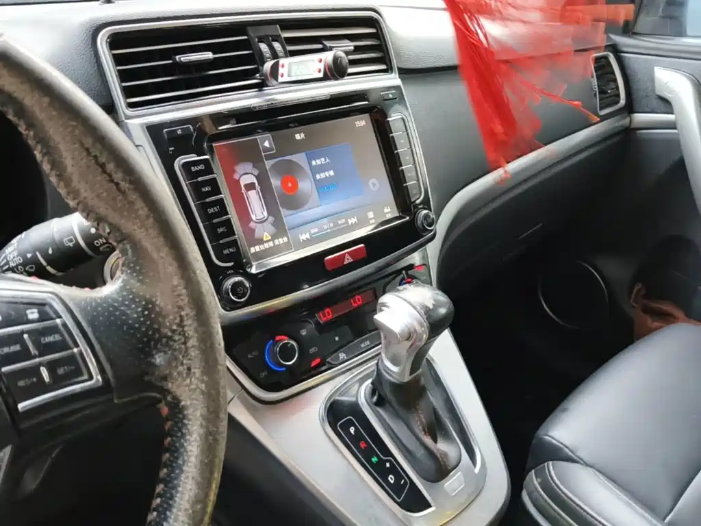 Haval H6 2015 — фото 13