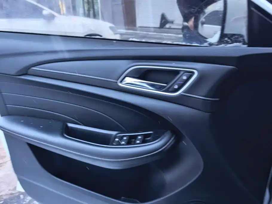 Roewe i5 2021