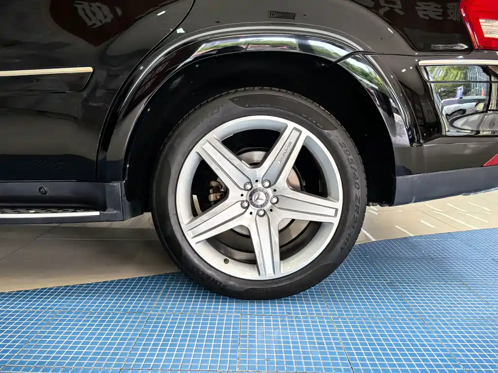 Mercedes-Benz GL-Class 2012 — фото 17