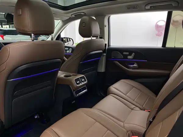 Mercedes-Benz GLS 2024