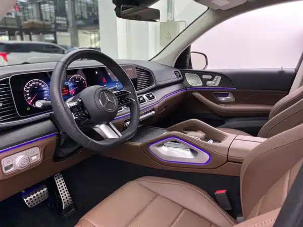 Mercedes-Benz GLS 2024