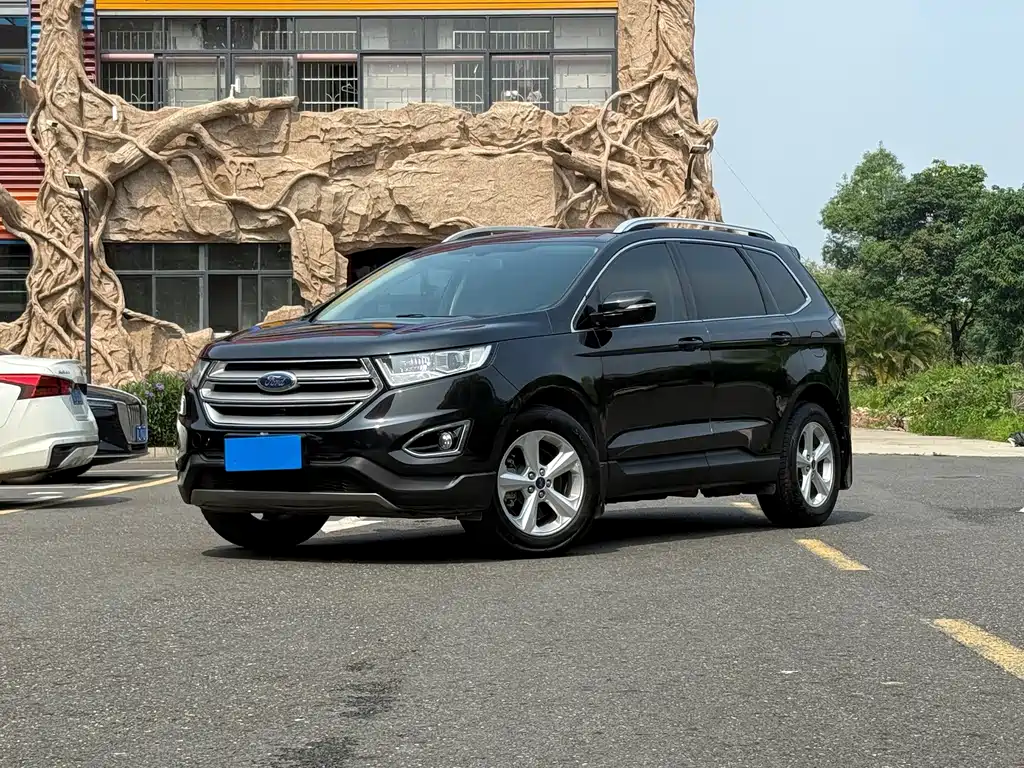 Ford Edge 2016 — фото 1