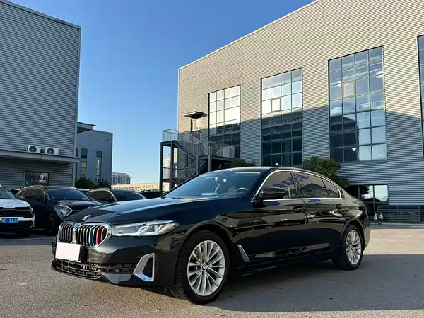 BMW 5 Series 2022
