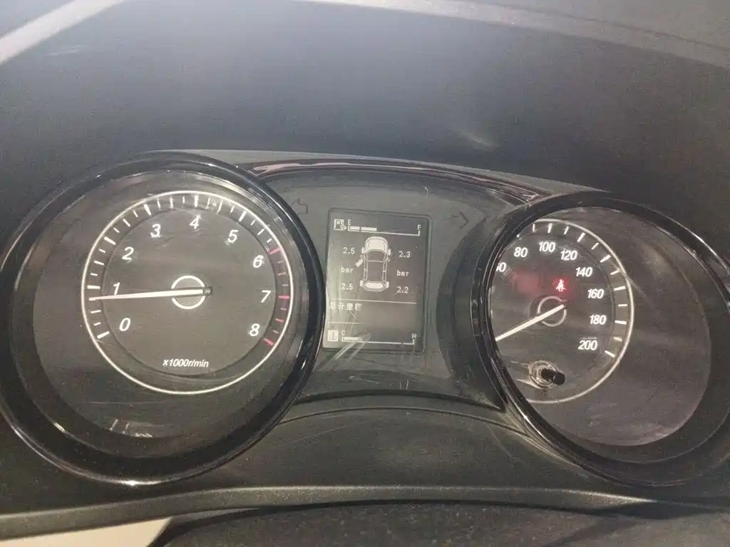 Wuling Hongguang PLUS 2021