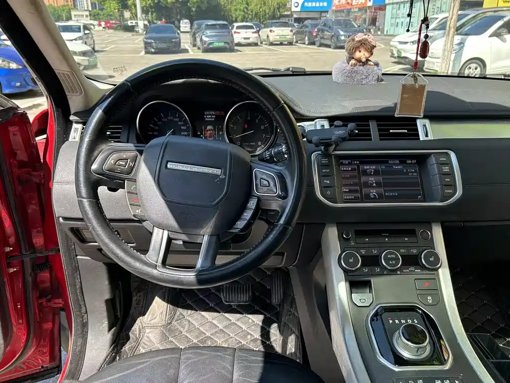Land Rover Evoque 2013 — фото 15