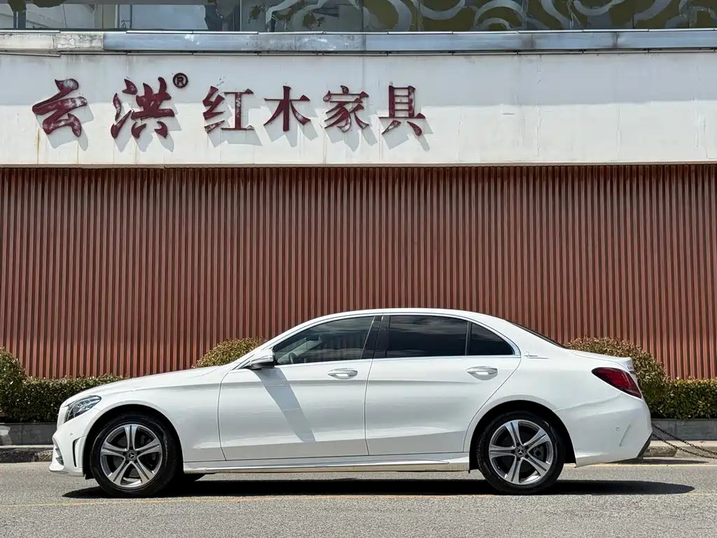 Mercedes-Benz C-Class 2020 — фото 3