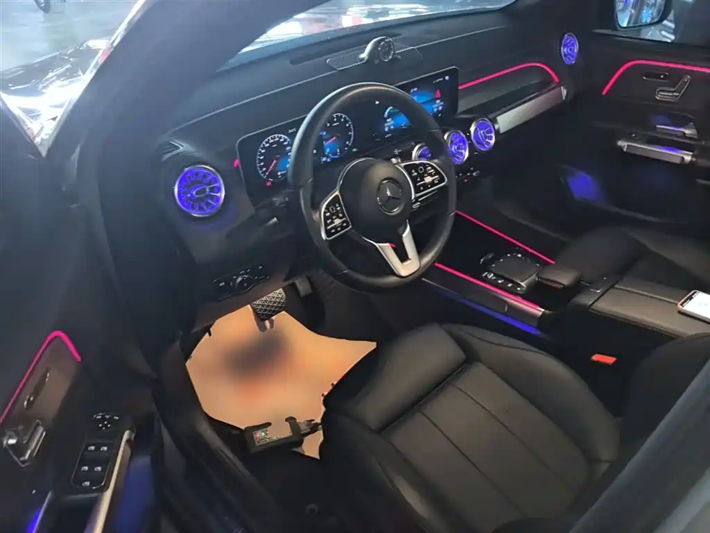 Mercedes-Benz GLB 2020 — фото 12
