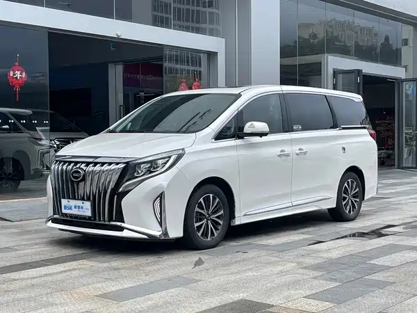 GAC Trumpchi M8 2022