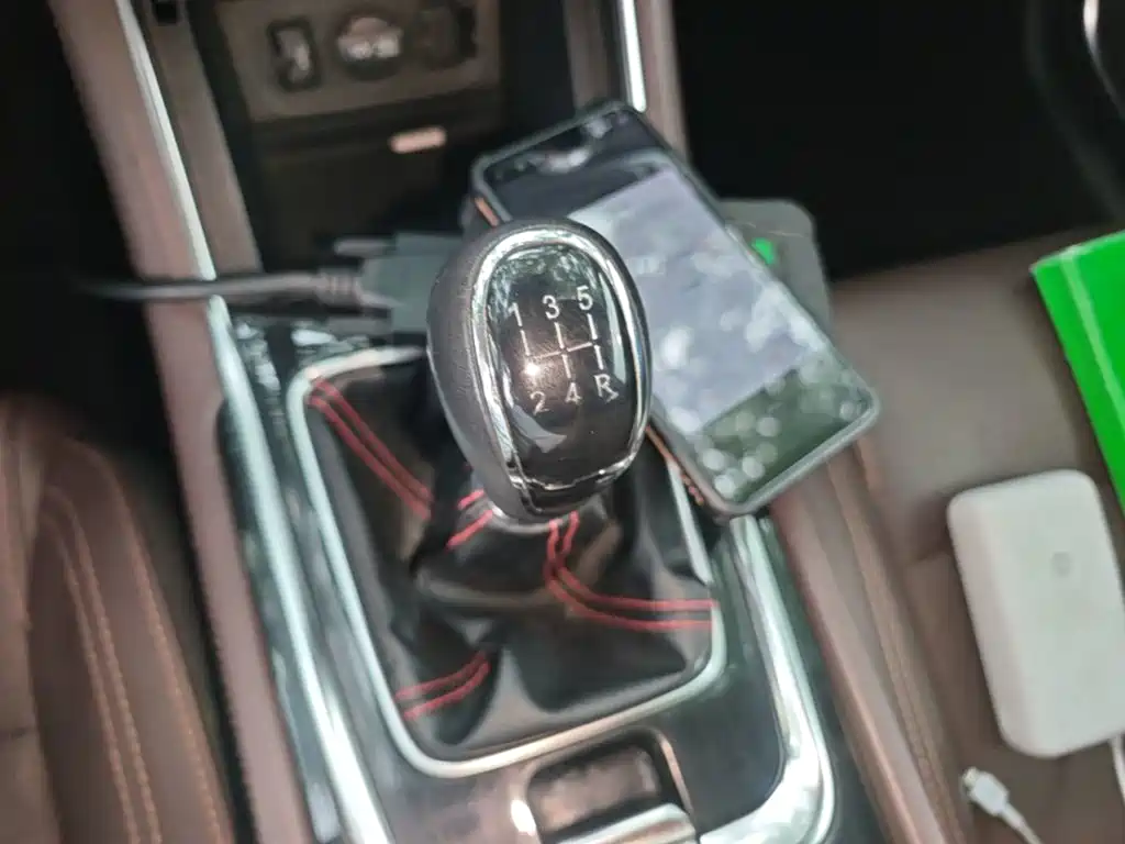 Changan Eado 2018 — фото 14