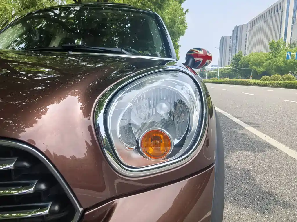 MINI Countryman 2015 — фото 18