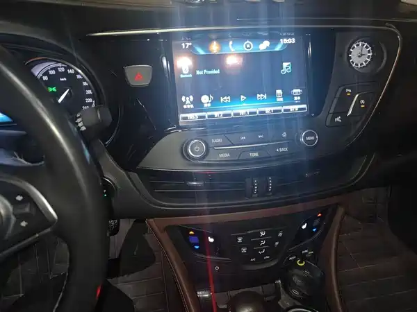 Buick Envision Plus 2018