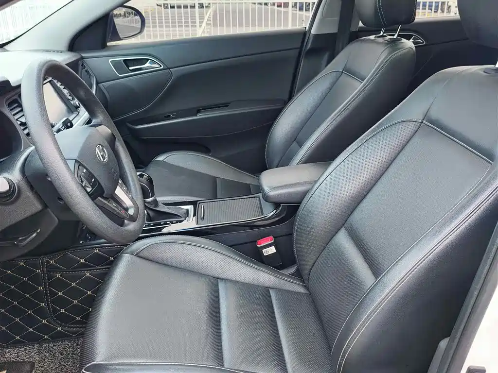 Hyundai Mistra 2017 — фото 9
