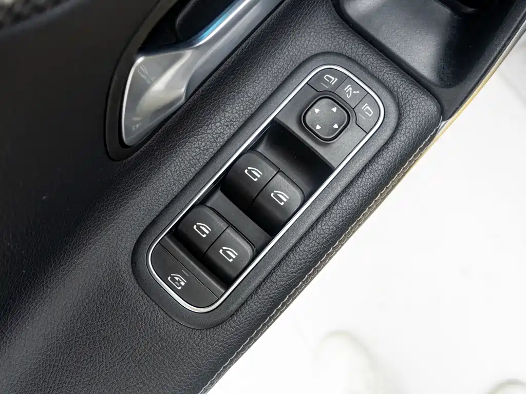 Mercedes-Benz A-Class 2020 — фото 8