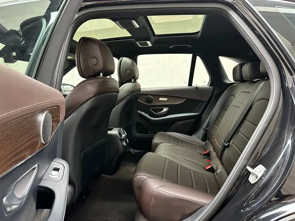 Mercedes-Benz GLC 2022 — фото 10