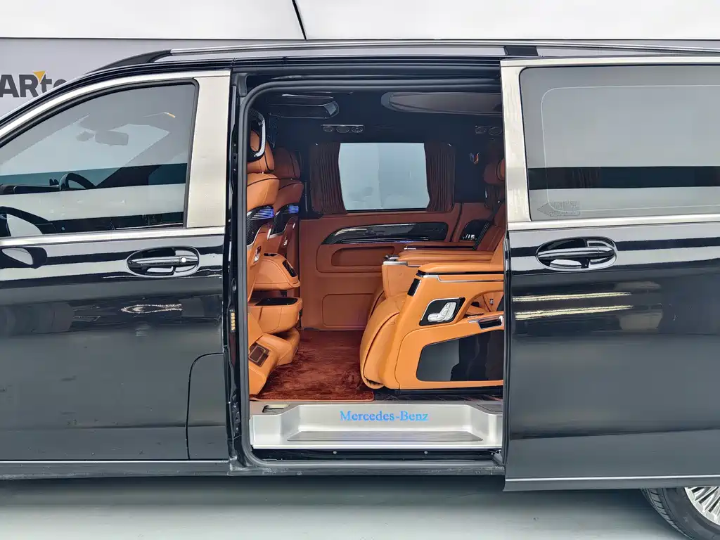 Mercedes-Benz Vito 2022 — фото 14