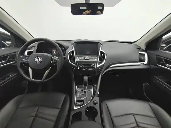 Dongfeng Fengshen AX7 2017