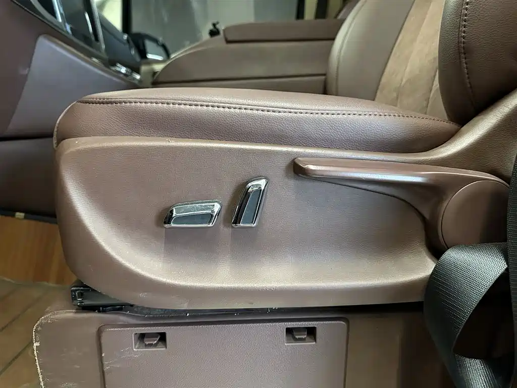 Mercedes-Benz Vito 2018 — фото 20