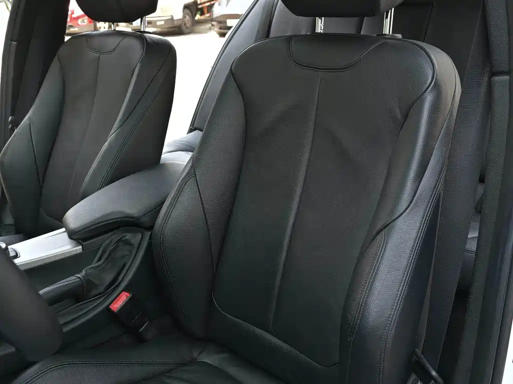 BMW 3 Series 2013 — фото 20