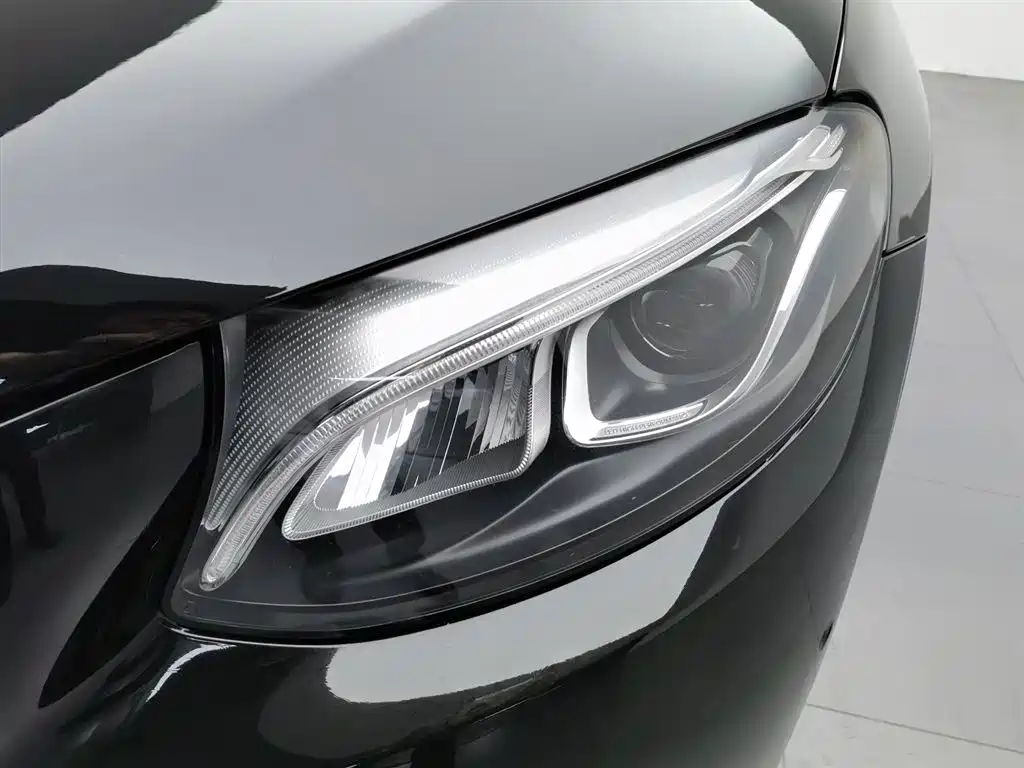 Mercedes-Benz GLC 2016