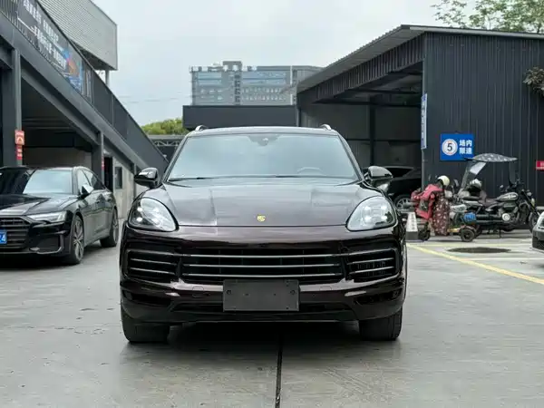Porsche Cayenne 2020