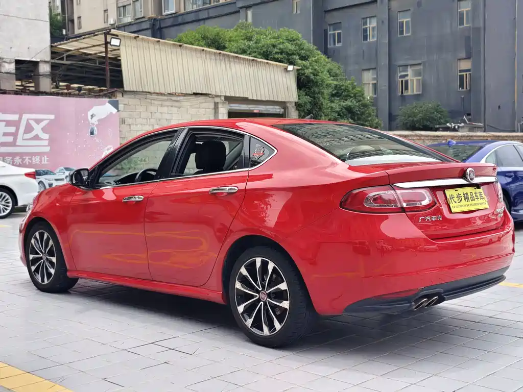 Fiat Viaggio 2016 — фото 23