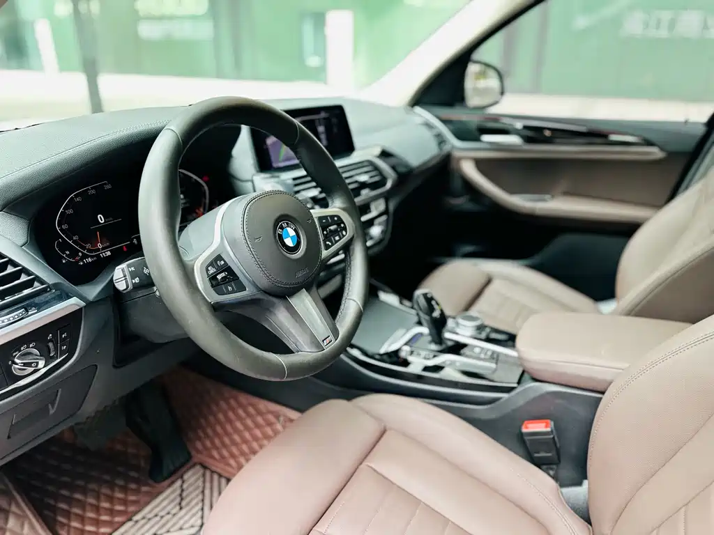 BMW X3 2021 — фото 18