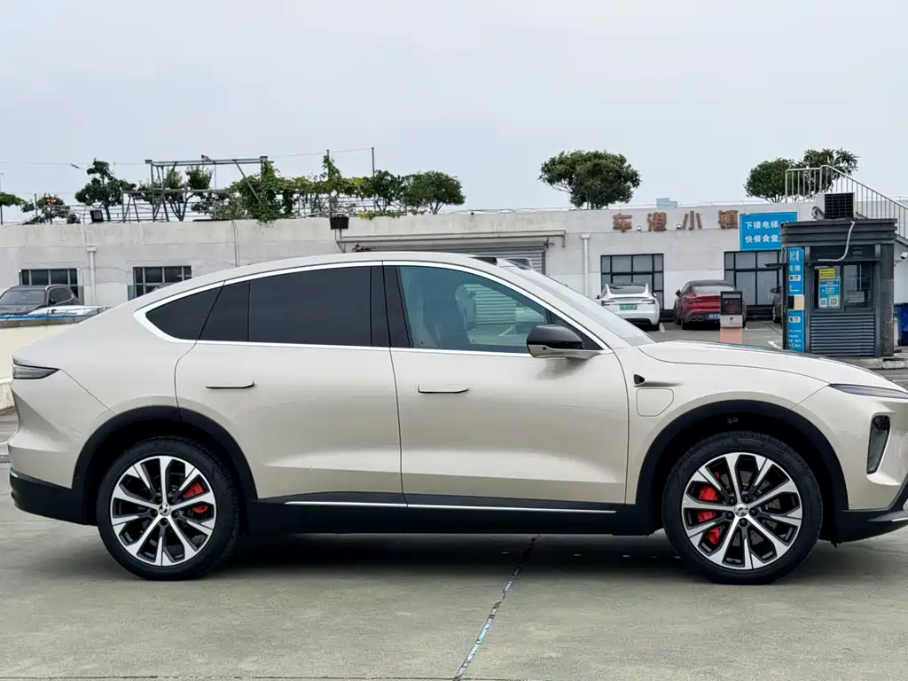 NIO EC7 2023